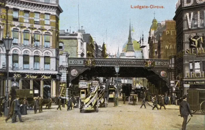 Framed Print : Ludgate Circus / C1900 Framed Print : Ludgate Circus / C1900
