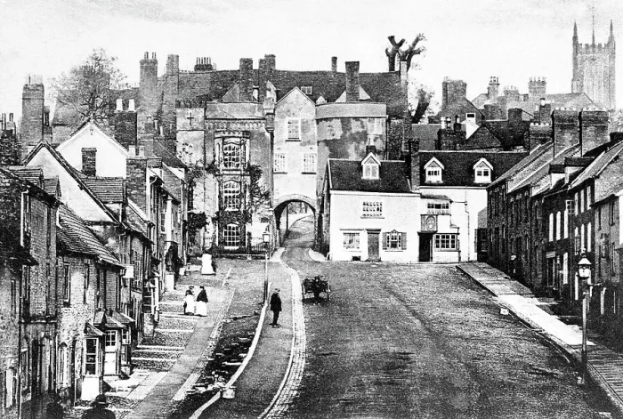 Framed Print : Ludlow Broadgate early 1900s Framed Print : Ludlow Broadgate early 1900s