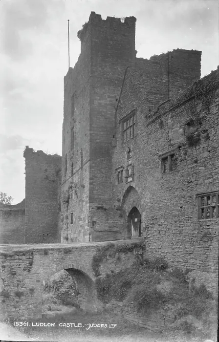 Framed Print : Ludlow Castle Framed Print : Ludlow Castle