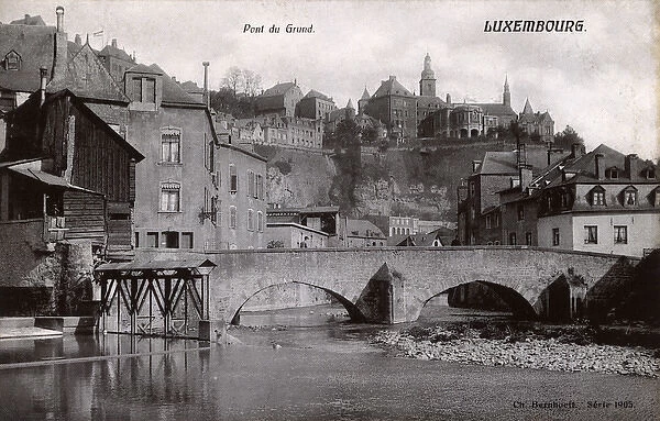 Luxembourg City, Grund, bridge over the Alzette River