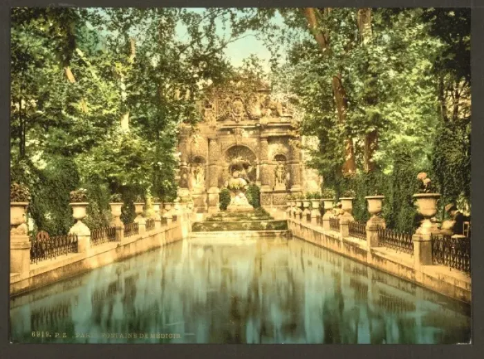 Framed Print : Luxembourg Gardens, the Medici fountains, Paris, France Framed Print : Luxembourg Gardens, the Medici fountains, Paris, France