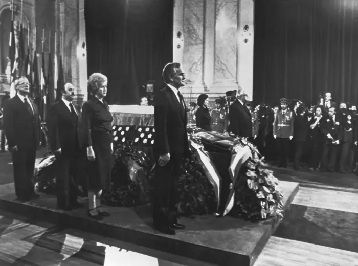 Framed Print : Lying in state of Josip Broz Tito, Yugoslav statesman Framed Print : Lying in state of Josip Broz Tito, Yugoslav statesman