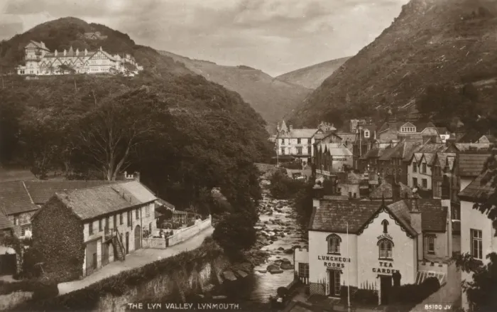 Framed Print : Lyn Valley, Lynmouth, Devon Framed Print : Lyn Valley, Lynmouth, Devon