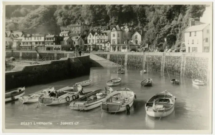 Framed Print : Lynmouth, Devon - Harbour and Port Framed Print : Lynmouth, Devon - Harbour and Port