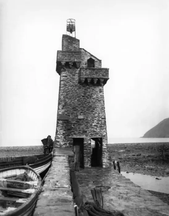 Framed Print : Lynmouth Lighthouse Framed Print : Lynmouth Lighthouse