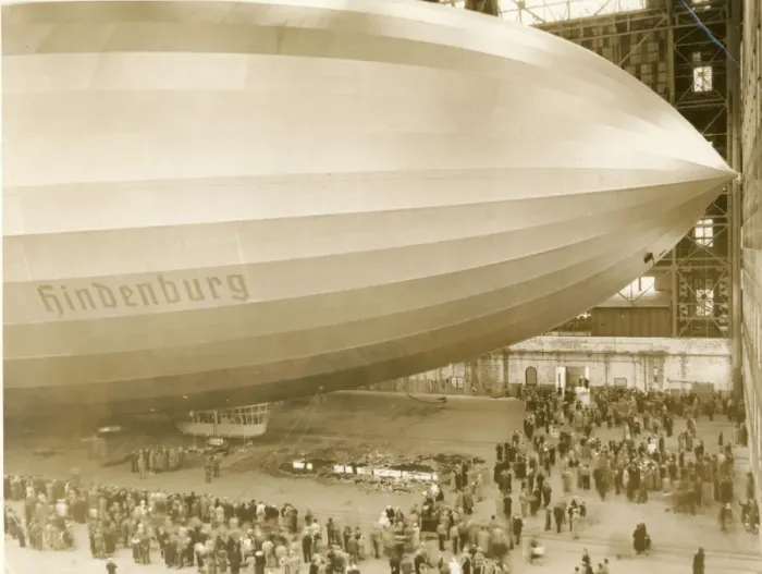 Framed Print : The LZ 129 Hindenburg at Lakehurst, New Jersey, 10 May 1? Framed Print : The LZ 129 Hindenburg at Lakehurst, New Jersey, 10 May 1?