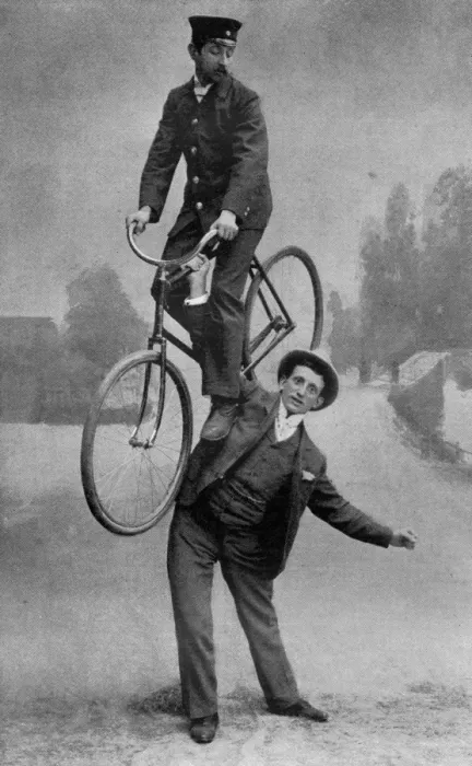 Framed Print : M. Spadoni, juggler and balancer Framed Print : M. Spadoni, juggler and balancer