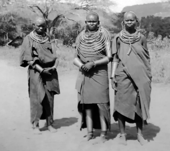 Framed Print : Maasai women, Kenya, Africa
