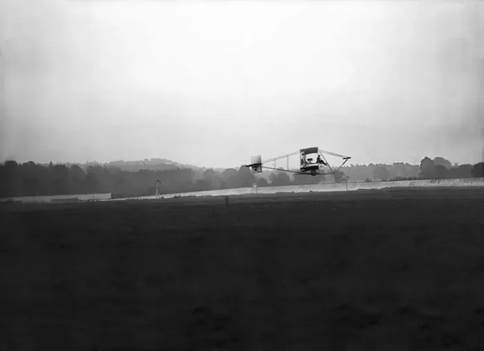 Framed Print : Macfie Empress Biplane Framed Print : Macfie Empress Biplane