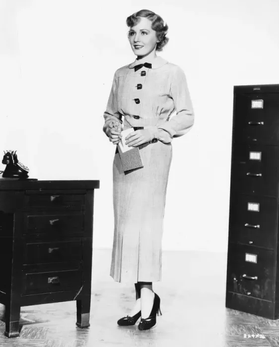 Framed Print : Madge Evans in the Age of Indiscretion (1935) Framed Print : Madge Evans in the Age of Indiscretion (1935)