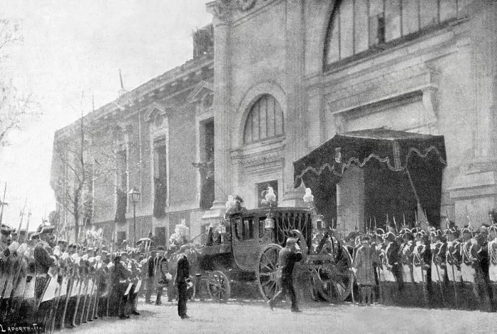 Framed Print : Madrid, Opening of the Parliament in the Senate Framed Print : Madrid, Opening of the Parliament in the Senate