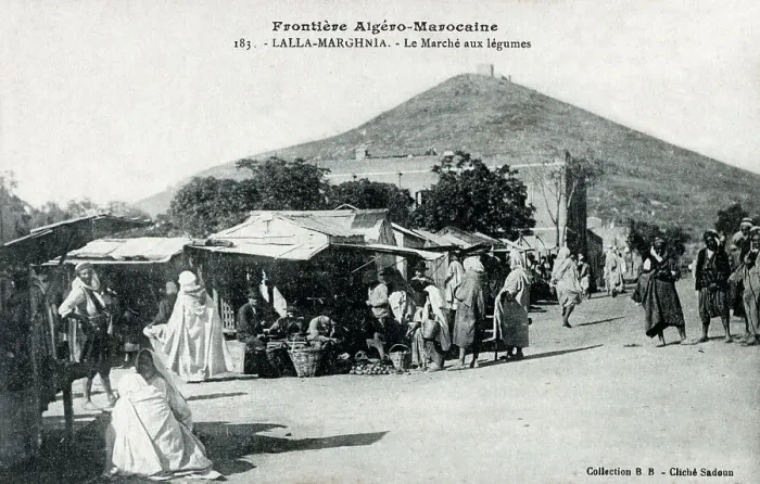 Framed Print : Maghnia, Algeria - Vegetable Market Framed Print : Maghnia, Algeria - Vegetable Market