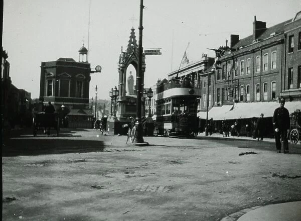 Maidstone. Slide showing a photograph of Maidstone town centre in the early 20th century