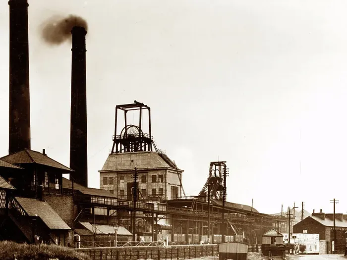 Framed Print : Main Colliery, Denaby early 1900's Framed Print : Main Colliery, Denaby early 1900's