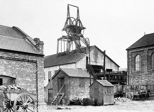 Main Colliery, Dinnington early 1900's