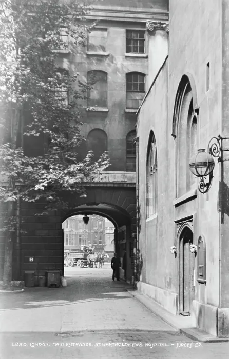 Framed Print : Main Entrance of St. Bartholomew's Hospital
