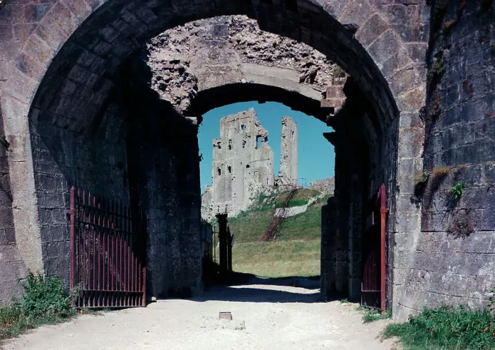 Framed Print : The main gate, Corfe Castle Framed Print : The main gate, Corfe Castle