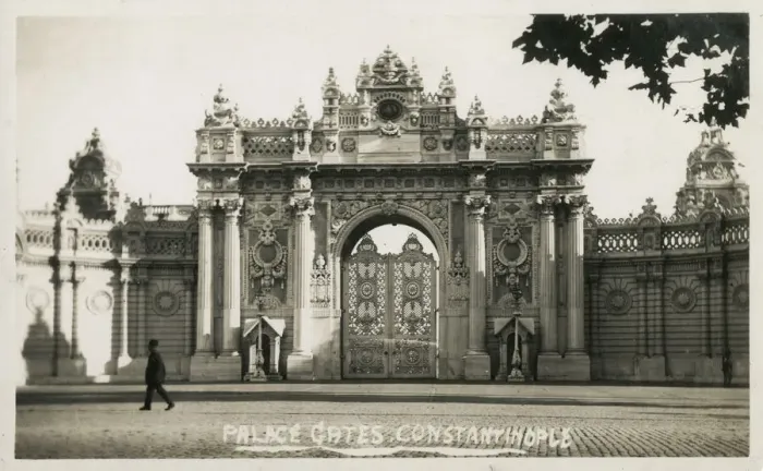 Framed Print : The Main Gates, Dolmabahce Palace, Istanbul, Turkey Date: 1922 Framed Print : The Main Gates, Dolmabahce Palace, Istanbul, Turkey Date: 1922