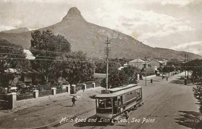 Framed Print : Main Road and Lions Head, Cape Town, South Africa Framed Print : Main Road and Lions Head, Cape Town, South Africa