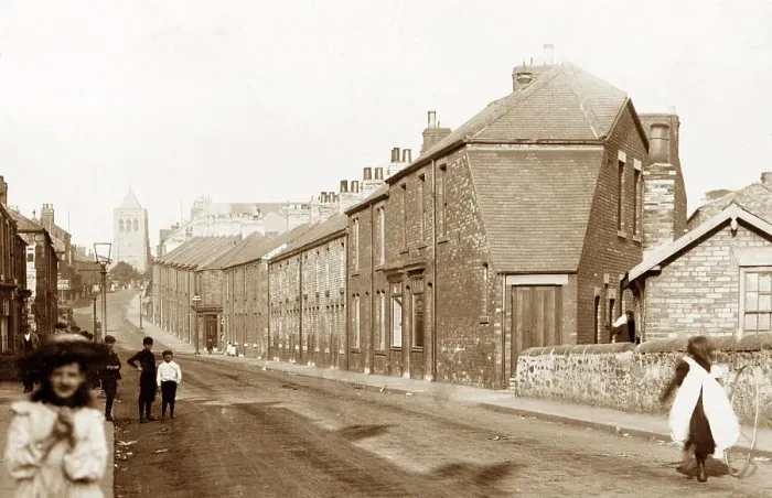 Framed Print : Main Street, Shildon early 1900's Framed Print : Main Street, Shildon early 1900's