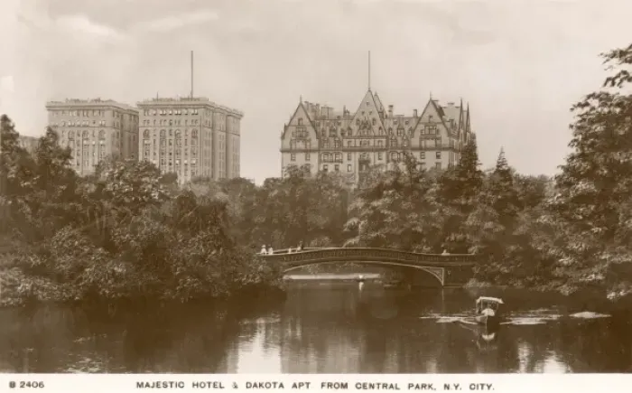 Framed Print : Majestic Hotel, New York Framed Print : Majestic Hotel, New York