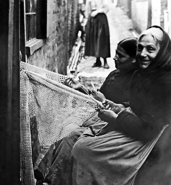 Making shawls in Great Yarmouth, Victorian period