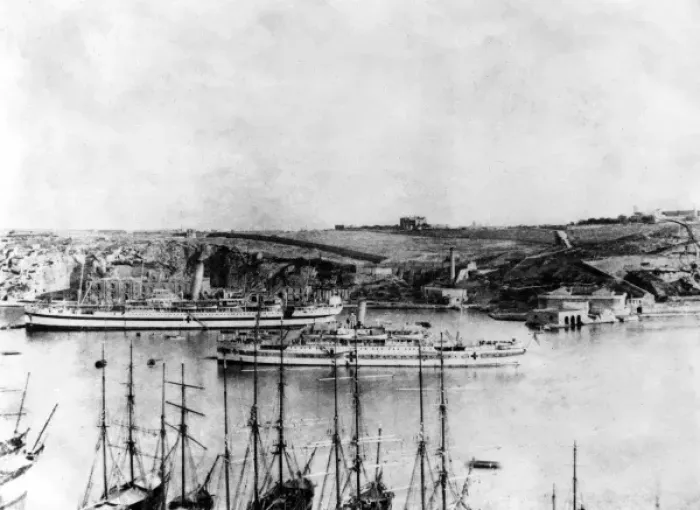 Framed Print : Malta  /  Valletta
