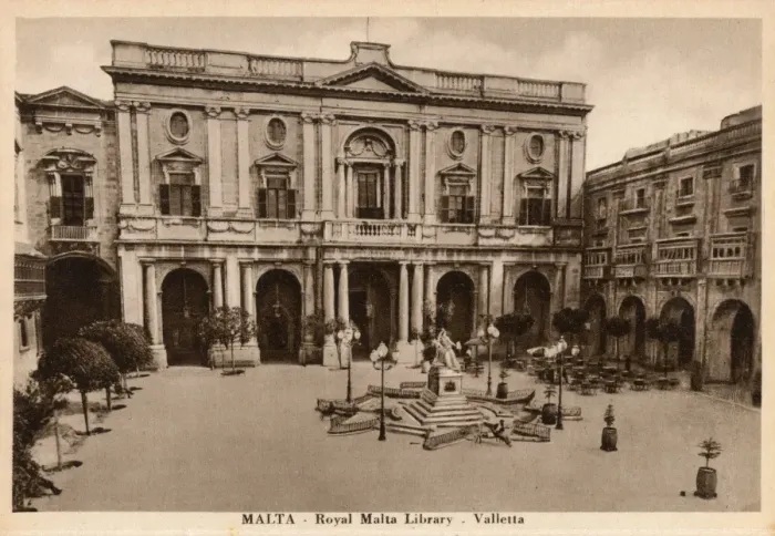 Framed Print : Malta - Valletta - Royal Malta Library Framed Print : Malta - Valletta - Royal Malta Library