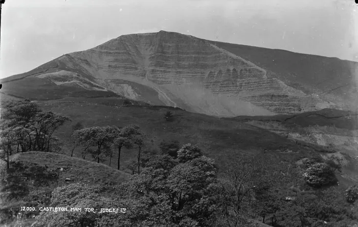 Framed Print : Mam Tor, Castleton Framed Print : Mam Tor, Castleton