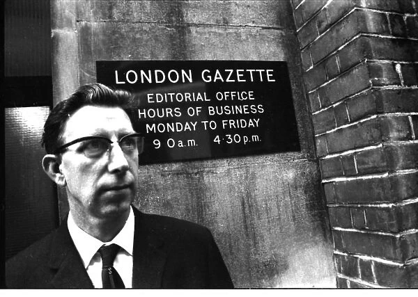 Man outside the offices of The London Gazette
