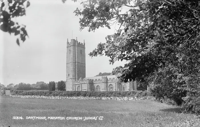 Framed Print : Manaton Church in Dartmoor Framed Print : Manaton Church in Dartmoor