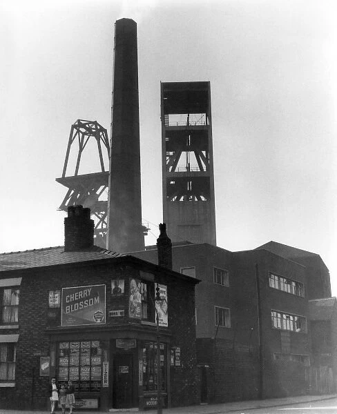 Mine  /  Manchester  /  1957
