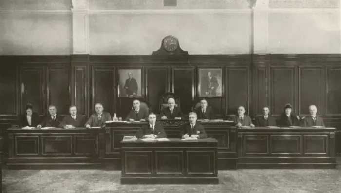 Framed Print : Manchester Board of Guardians, Officers and Ex-Chairmen Framed Print : Manchester Board of Guardians, Officers and Ex-Chairmen