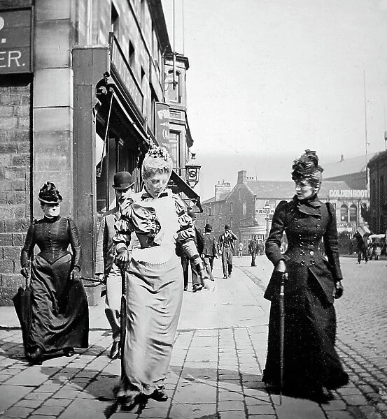Manchester Road, Burnley, Victorian period