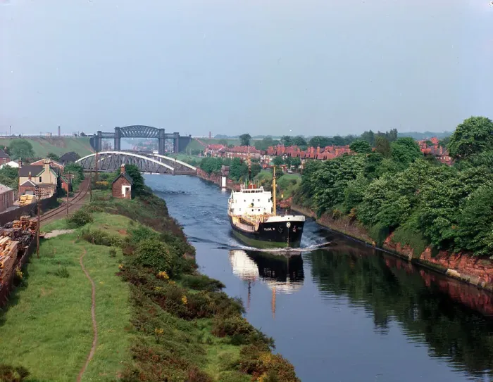 Framed Print : Manchester Ship Canal, passing through Barton Swing Aqueduct Framed Print : Manchester Ship Canal, passing through Barton Swing Aqueduct