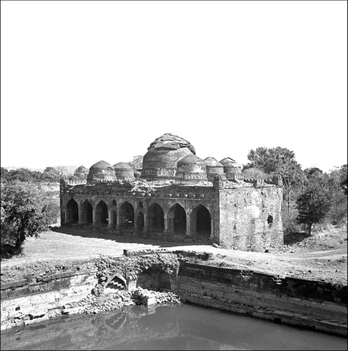 Framed Print : Mandu Area - Madhyr Pradesh - India Framed Print : Mandu Area - Madhyr Pradesh - India