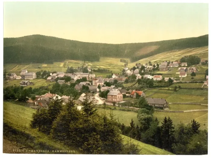 Framed Print : Manebach, Kammerberg, (i. e. Salzkammergut), Upper Austria Framed Print : Manebach, Kammerberg, (i. e. Salzkammergut), Upper Austria