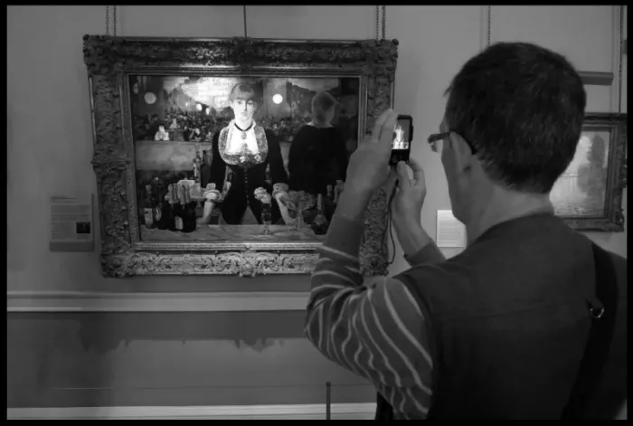 Framed Print : Manet Bar at the Moulin Rouge Courtauld Gallery London Framed Print : Manet Bar at the Moulin Rouge Courtauld Gallery London