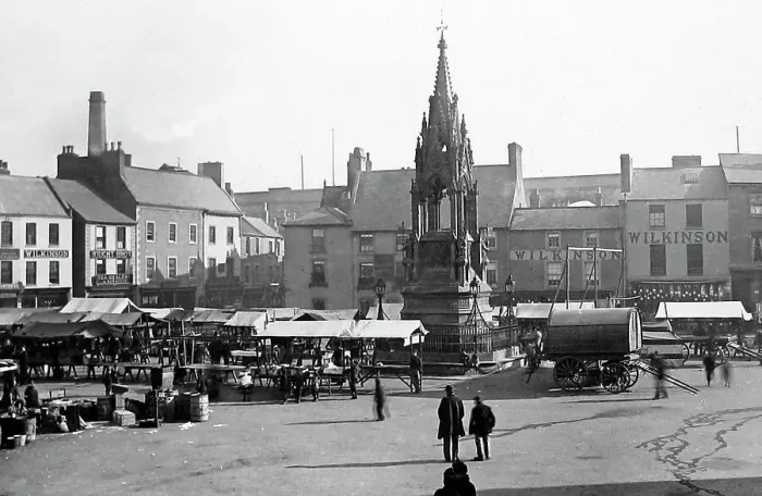 Framed Print : Mansfield Market Place Framed Print : Mansfield Market Place