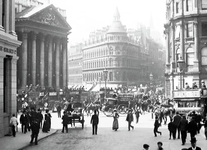 Framed Print : The Mansion House and Cheapside, London Framed Print : The Mansion House and Cheapside, London