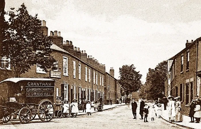 Framed Print : Manthorpe Road, Grantham Framed Print : Manthorpe Road, Grantham