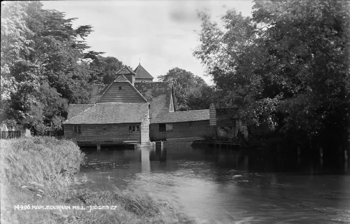 Framed Print : Mapledurham Mill Framed Print : Mapledurham Mill