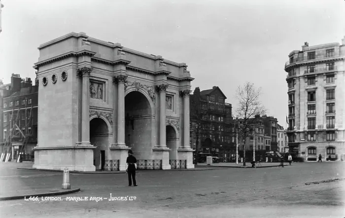 Framed Print : Marble Arch in London Framed Print : Marble Arch in London