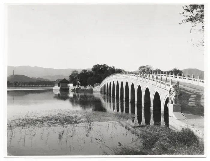 Framed Print : Marble Seventeen Arch Bridge Beijing Summer Palace, China Framed Print : Marble Seventeen Arch Bridge Beijing Summer Palace, China
