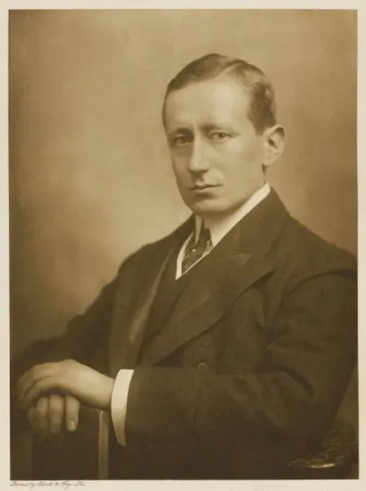 Framed Print : Marconi (Empire) Framed Print : Marconi (Empire)