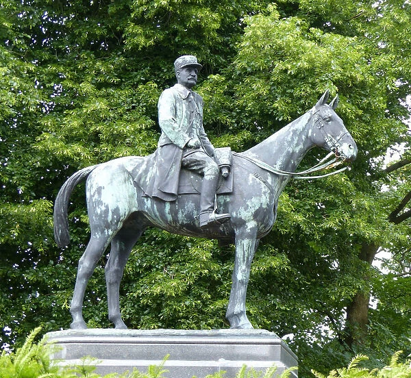 Marechal Foch statue, Mont Cassel