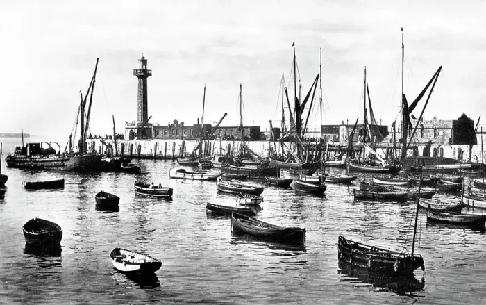 Framed Print : Margate Harbour early 1900s Framed Print : Margate Harbour early 1900s