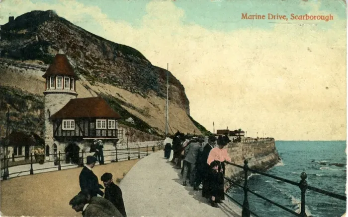 Framed Print : Marine Drive, Scarborough, England Framed Print : Marine Drive, Scarborough, England