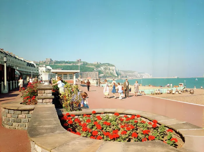 Framed Print : Marine Parade, Dover Framed Print : Marine Parade, Dover