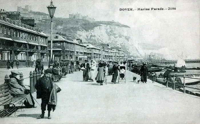 Framed Print : Marine Parade, Dover, Kent Framed Print : Marine Parade, Dover, Kent